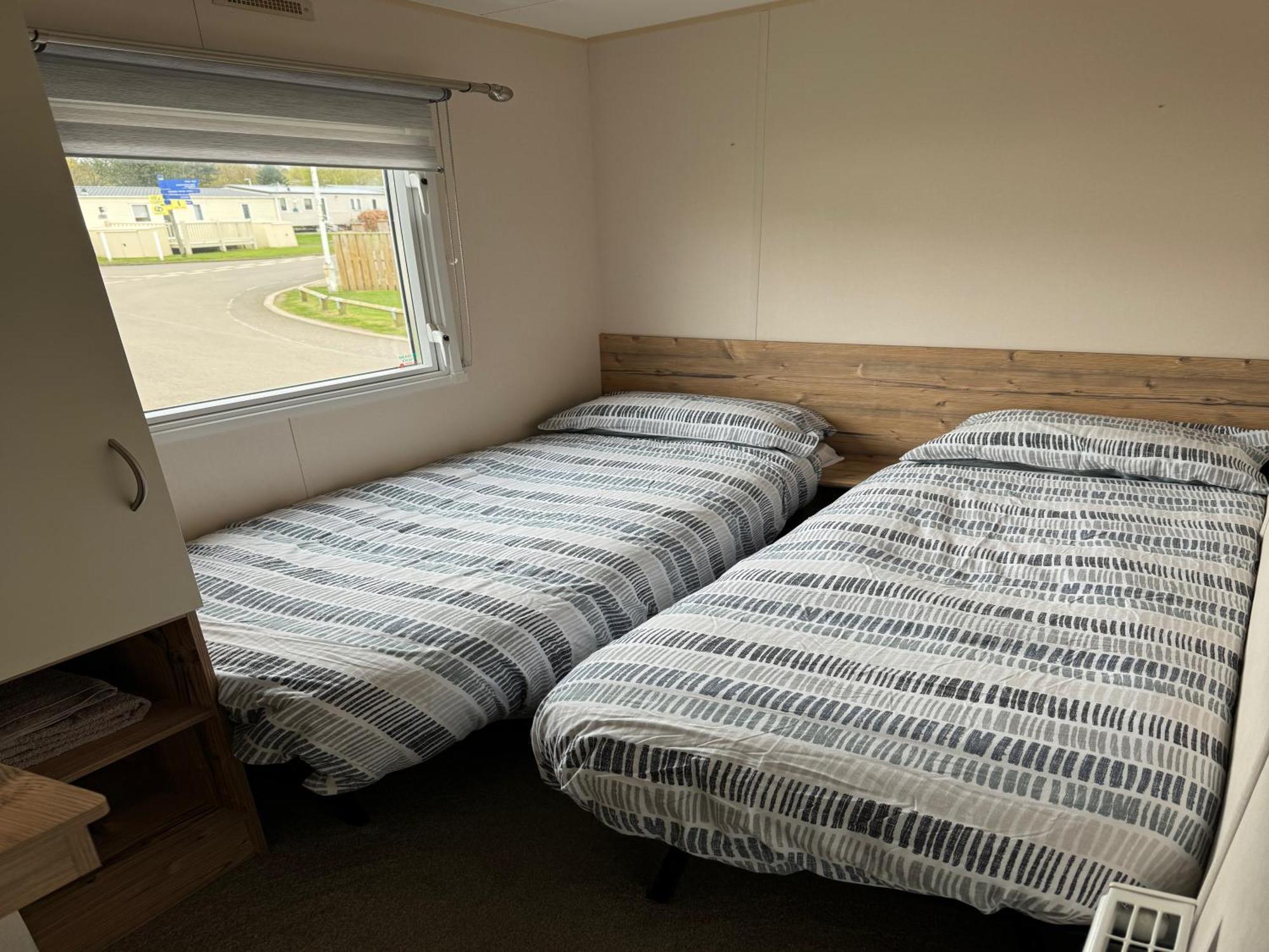 Captivating 3-bed Caravan Seton Sands Holiday home Prestonpans