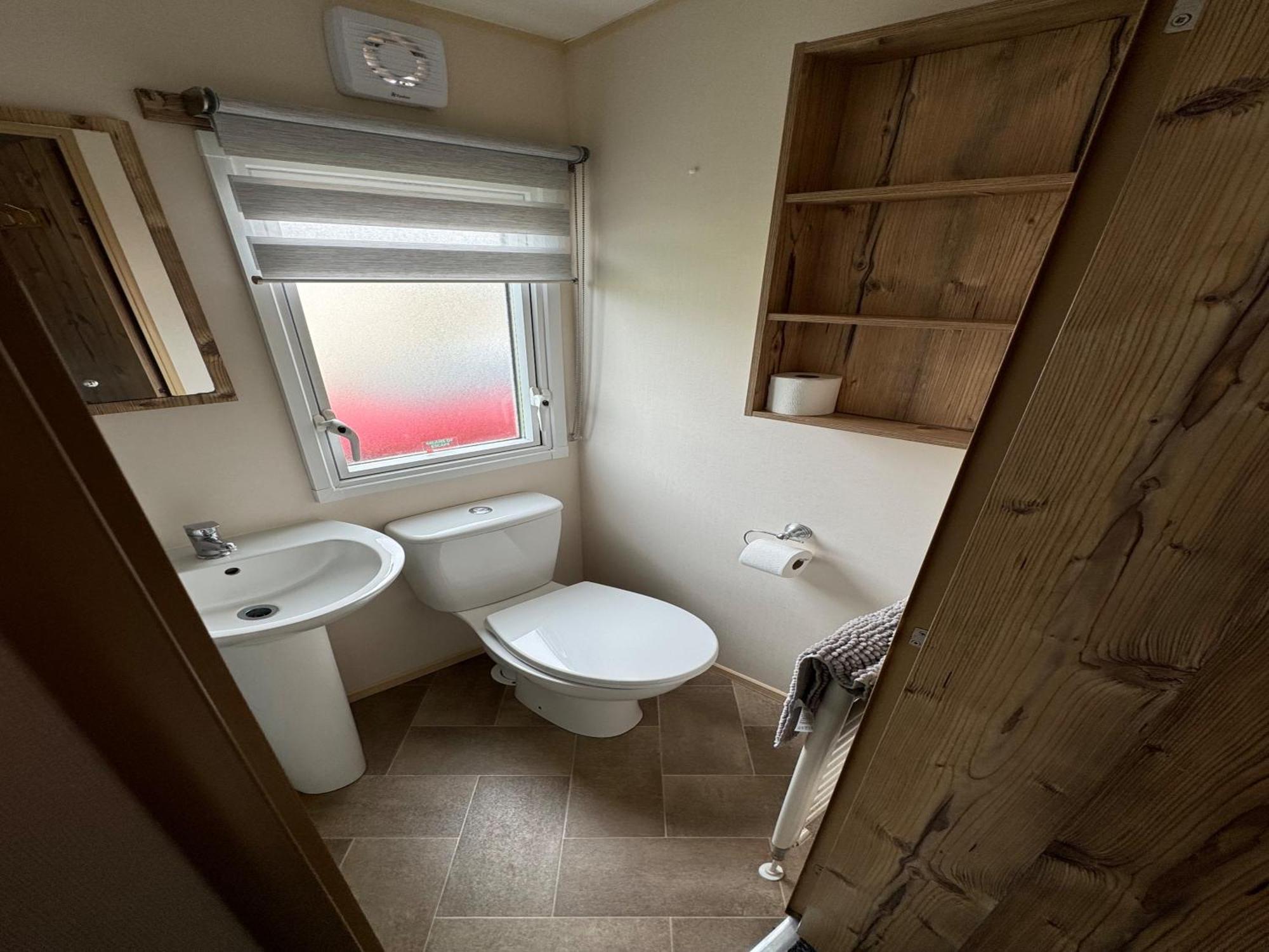 Captivating 3-bed Caravan Seton Sands Holiday home